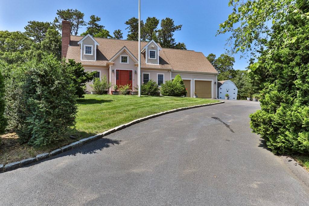 Dennis, MA 02638,13 Renas Way