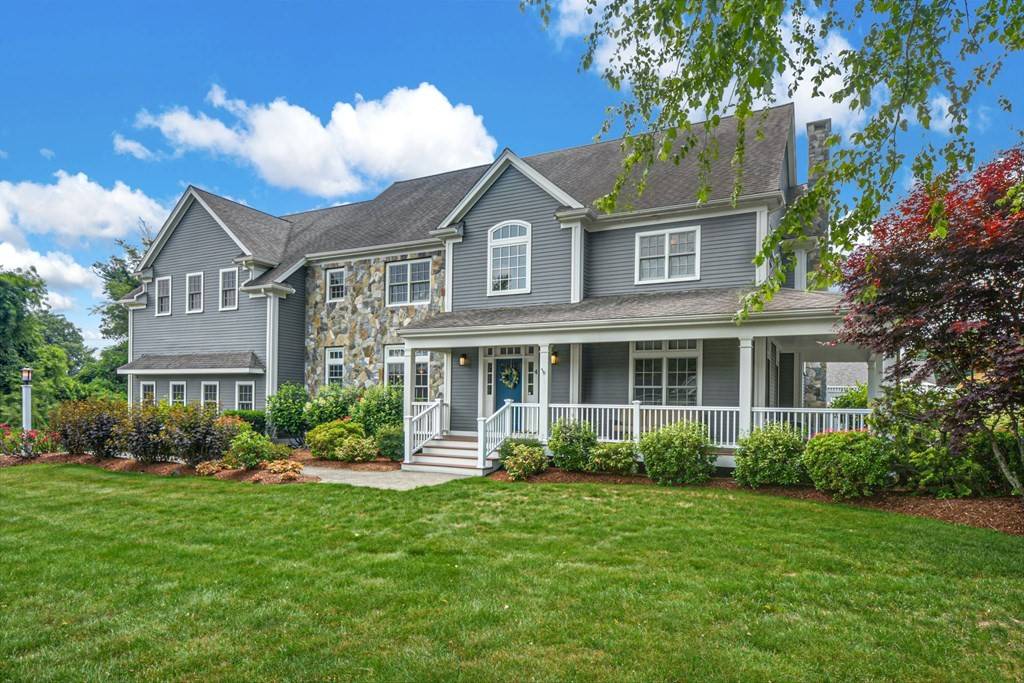 Medway, MA 02053,4 Applegate Rd