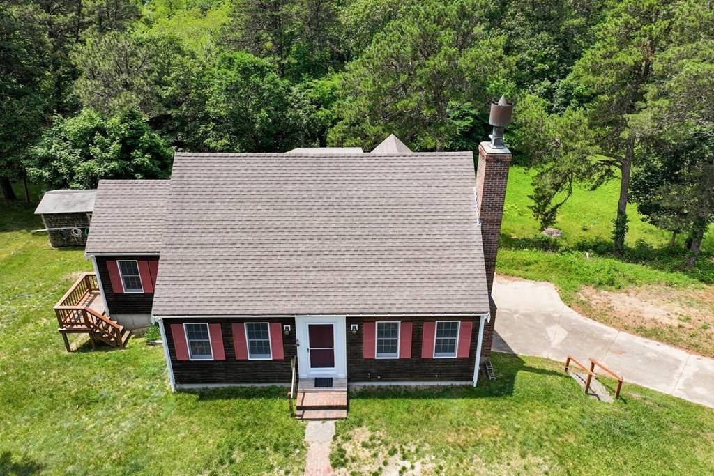 Wellfleet, MA 02667,45 Howland Ln