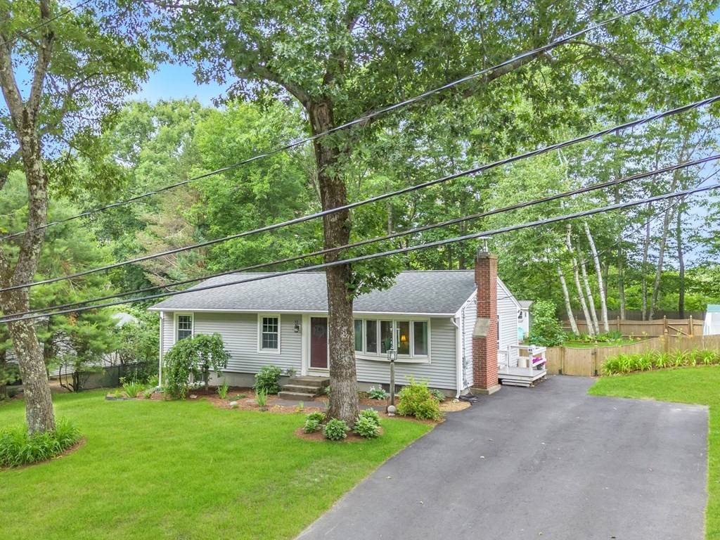 Holden, MA 01520,85 Laurel Hill Ln