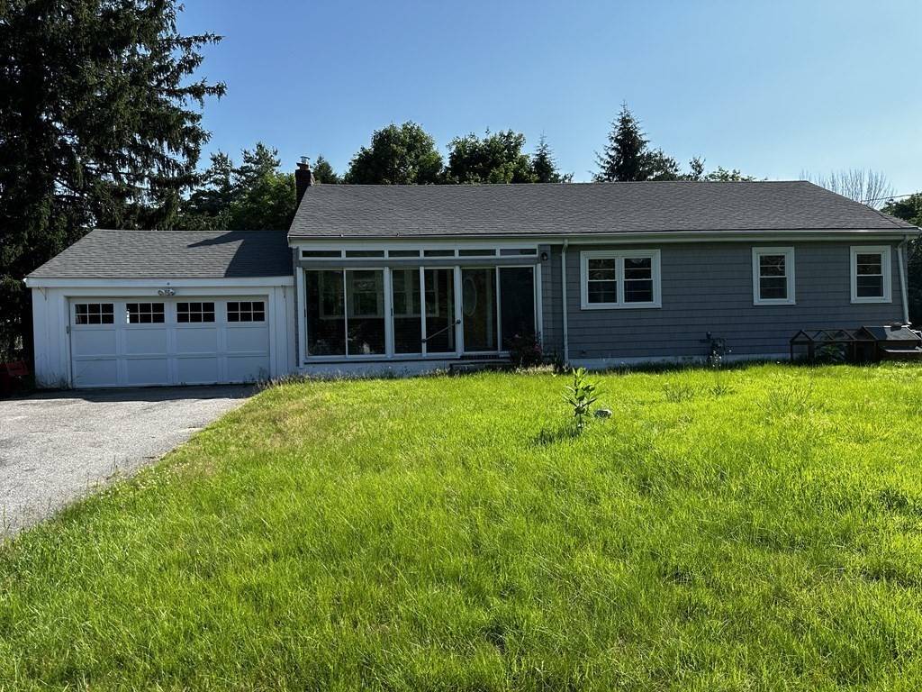 Plaistow, NH 03865,66 Sweet Hill Rd