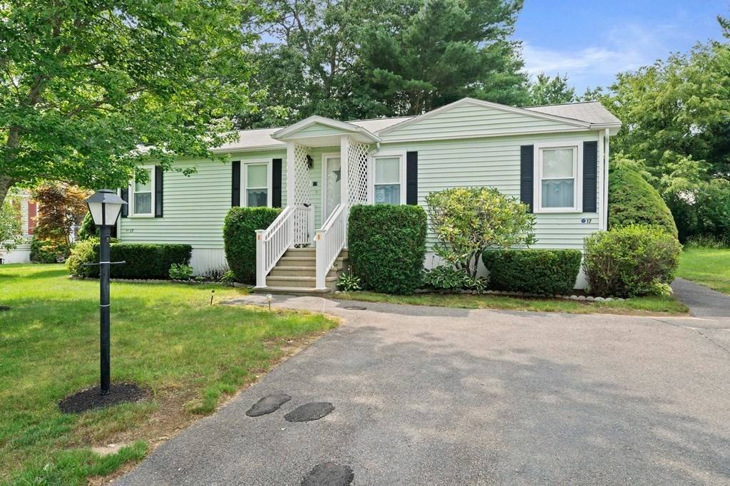 Kingston, MA 02364,17 Green Holly Drive