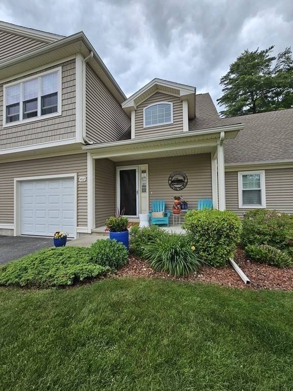 Ludlow, MA 01056,517 Ideal Lane #402