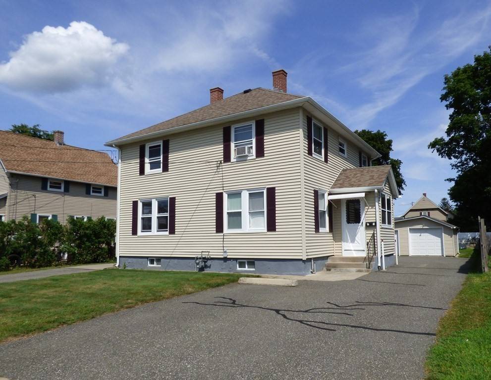 Ludlow, MA 01056,56-58 Maple St