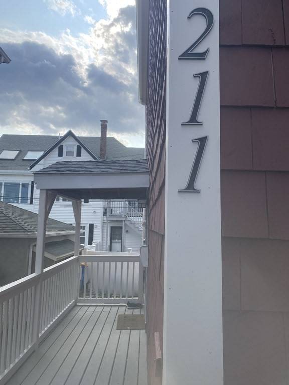 Winthrop, MA 02152,212 Winthrop Shore Dr #4