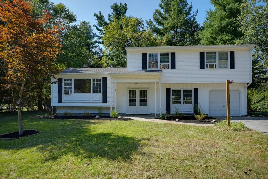 Holliston, MA 01746,42 Westfield Dr