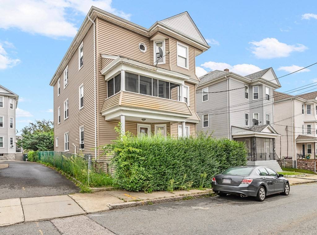 Fall River, MA 02723,166 Irving St