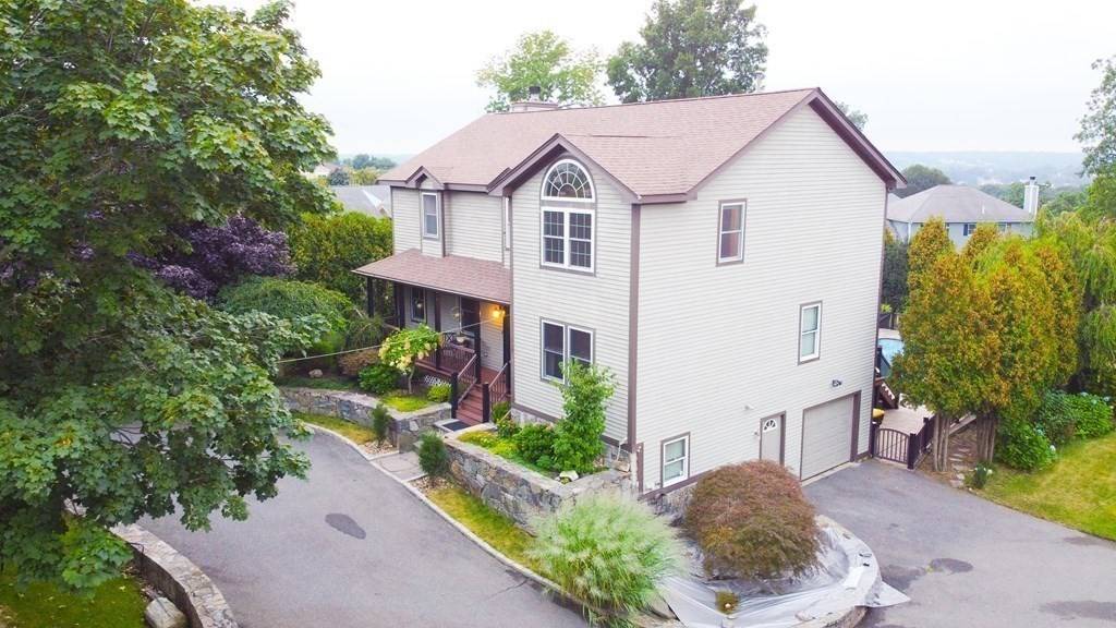 Fall River, MA 02720,5022 N Main St