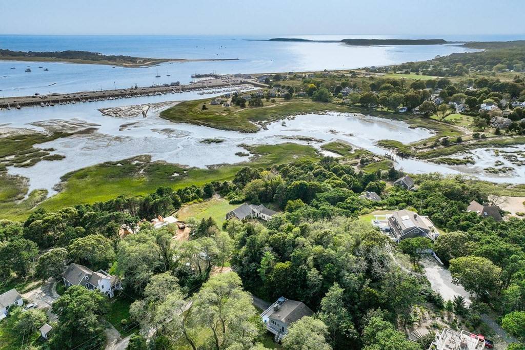 Wellfleet, MA 02667,120 Pine Point Rd