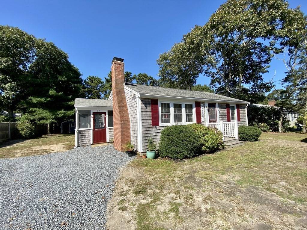 Dennis, MA 02639,23 Naushon Rd