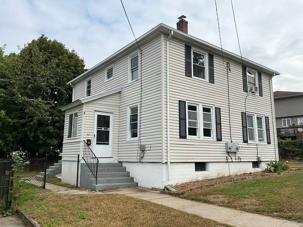 Ludlow, MA 01056,43-45 Cypress St