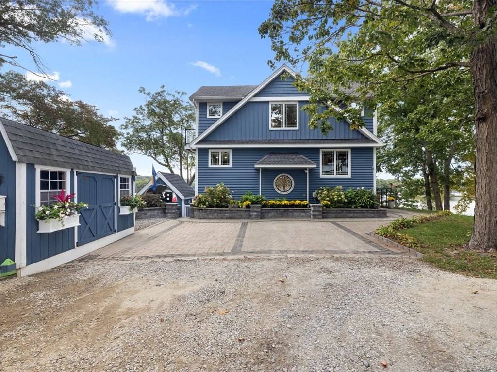 Shrewsbury, MA 01545,11 Sunset Lane