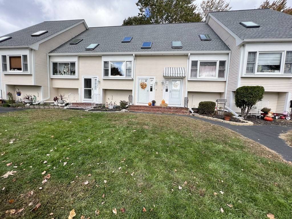 East Bridgewater, MA 02333,1359 Plymouth St #1359