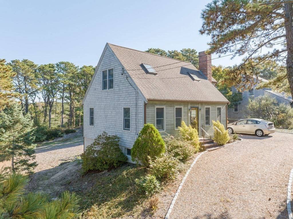 Wellfleet, MA 02667,15 King Phillip Rd