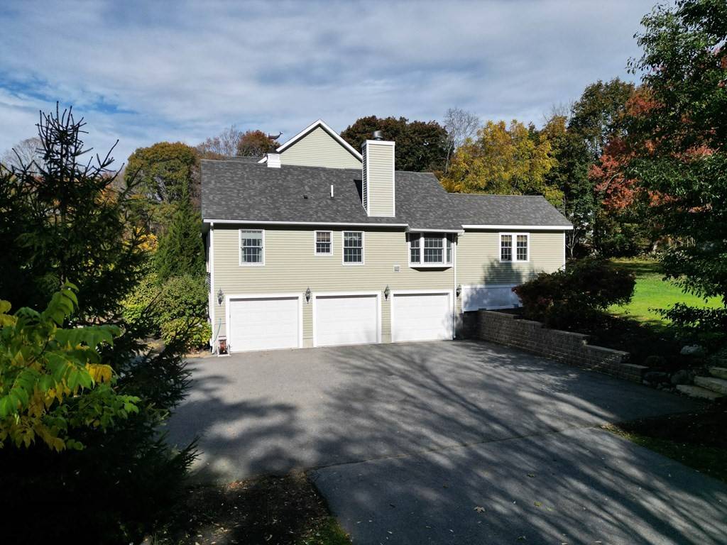 Topsfield, MA 01983,88 High Street