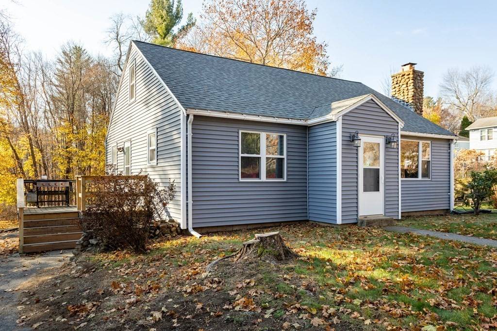 Leicester, MA 01524,2 Maple St