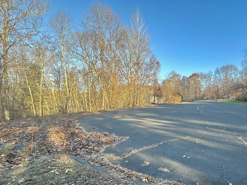 Southwick, MA 01077,Lot 17 Stoneybrook Dr.