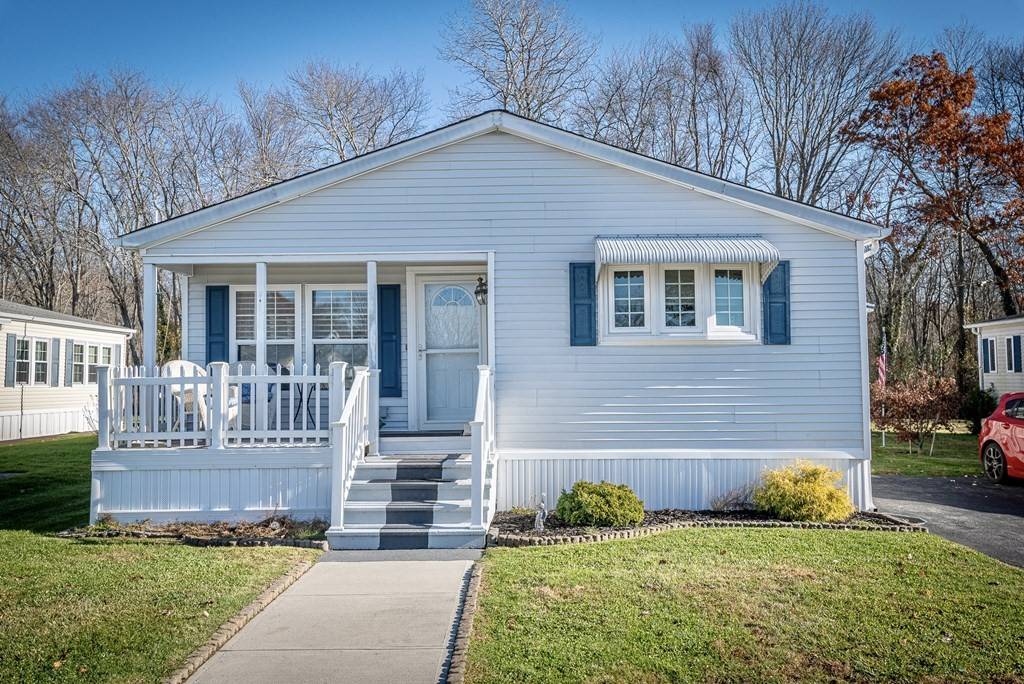 Taunton, MA 02780,193 Tremont Street #121