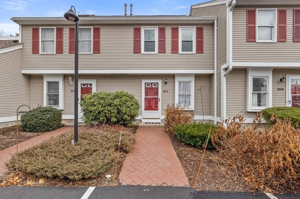 Rockland, MA 02370,805 Brookline Way #805