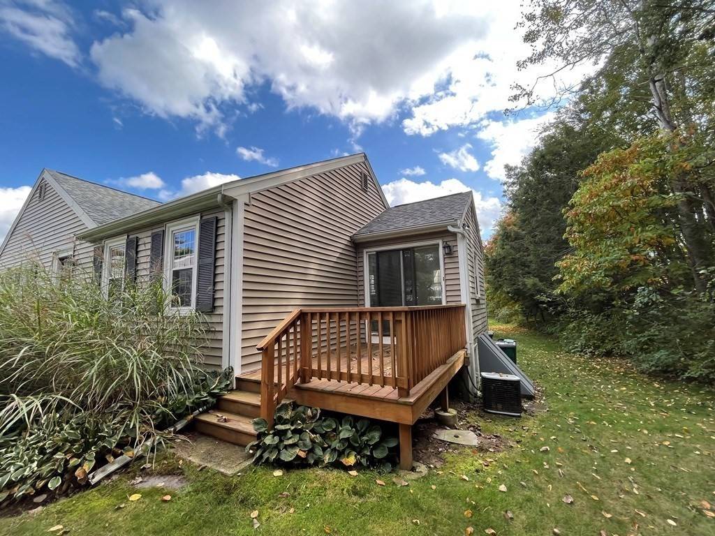 Pembroke, MA 02359,25 Reservoir Rd #D10