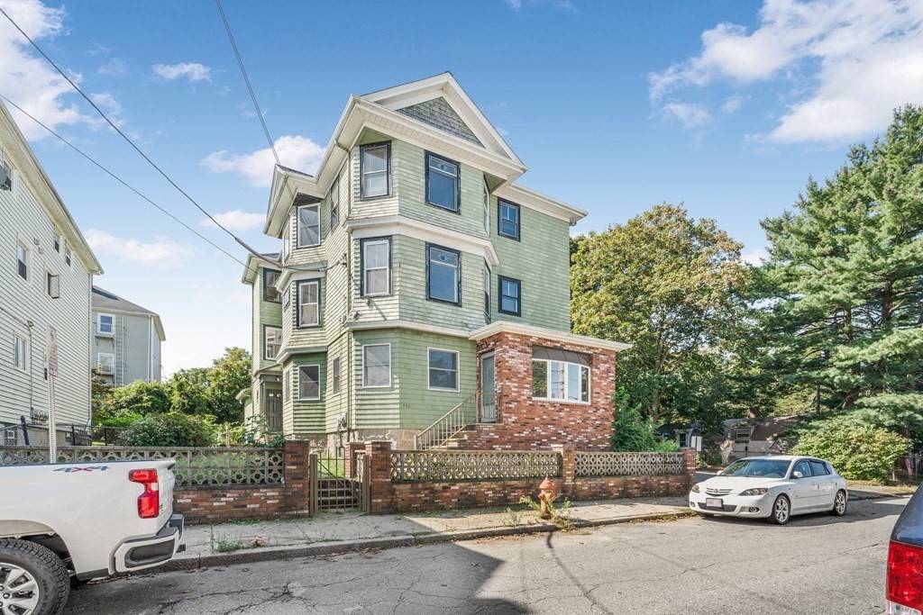 Fall River, MA 02721,475 Tecumseh Street