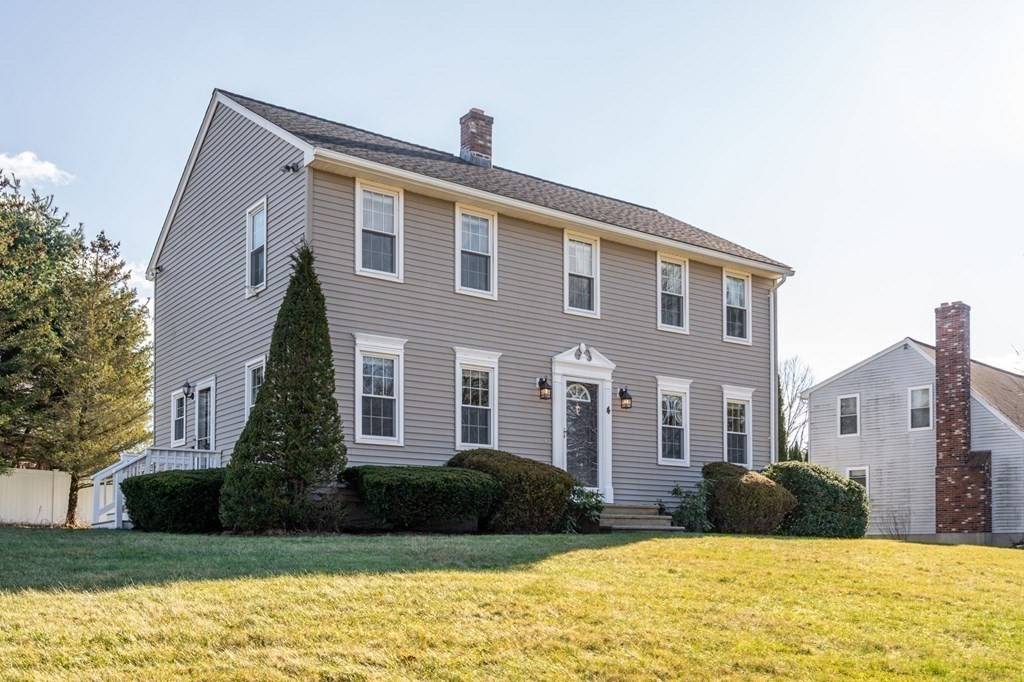 Rutland, MA 01543,4 Orchard Hill Drive