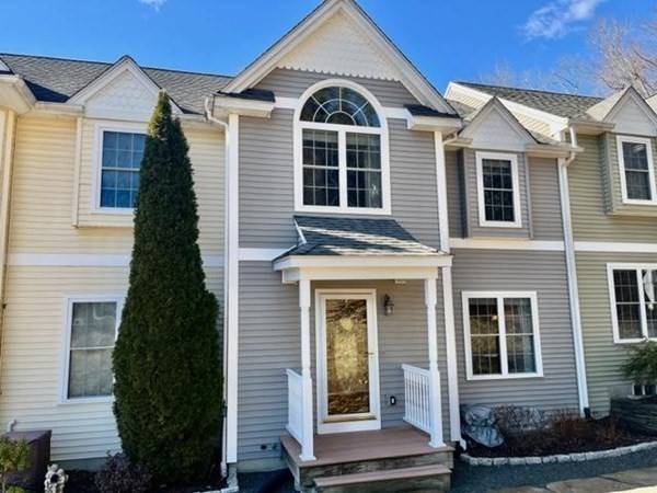 South Hadley, MA 01075,37 W Summit St #2