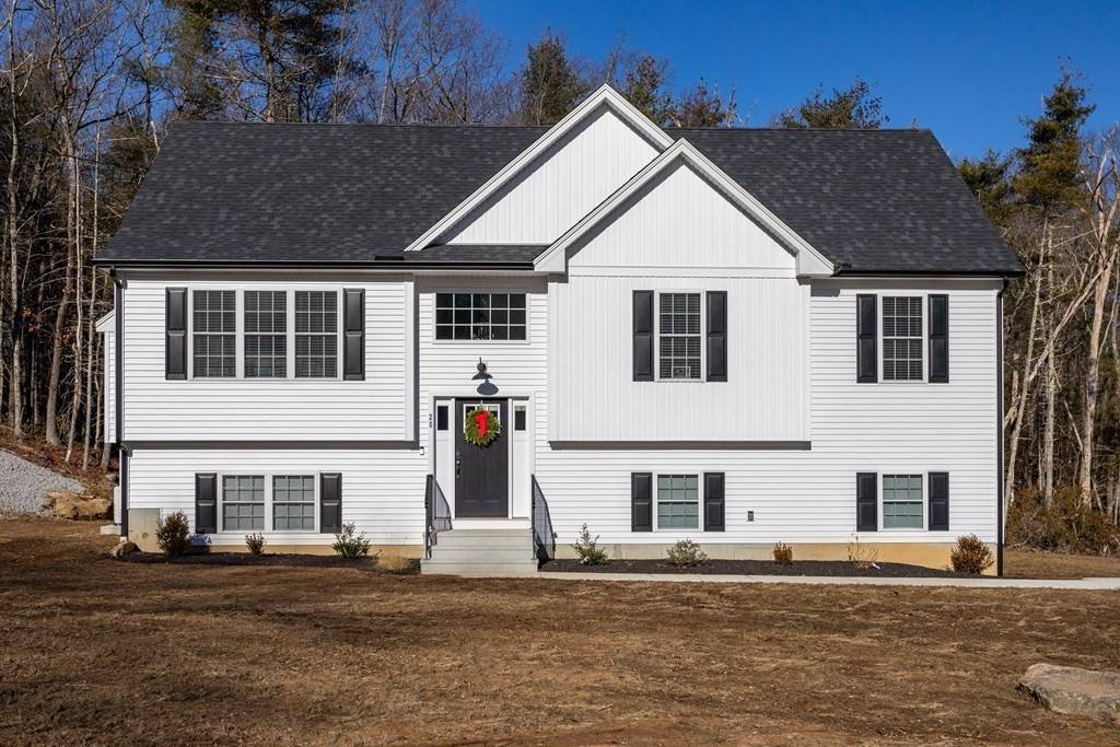 Sturbridge, MA 01566,20 Mashapaug Rd