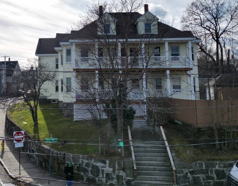 Quincy, MA 02169,2 Town Hill St