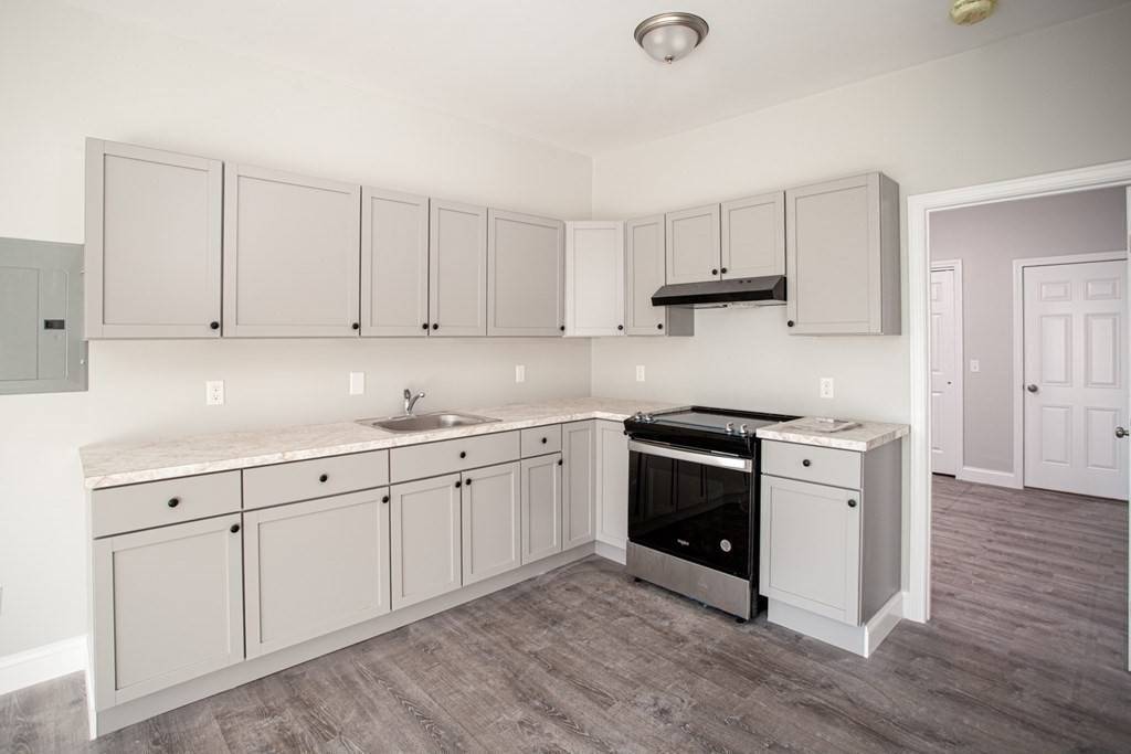 1429 S Main St Fall River, MA 02724