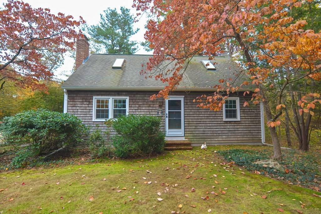 Wrentham, MA 02093,325 Spring St