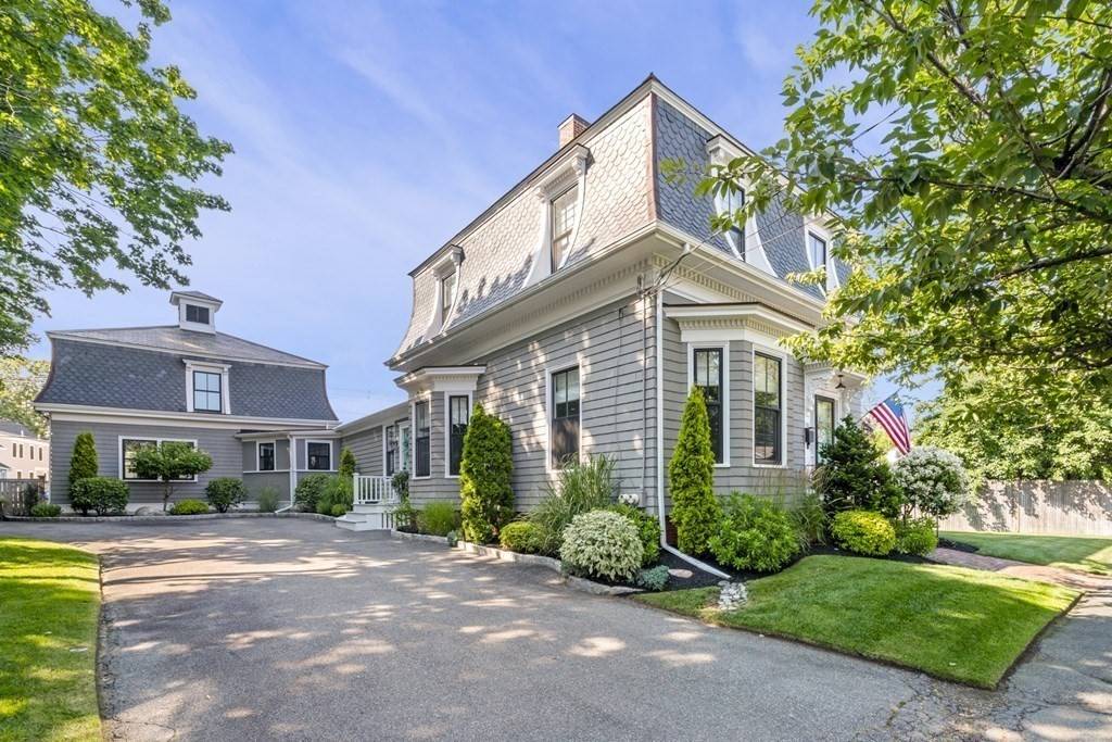 Marblehead, MA 01945,131 Humphrey St