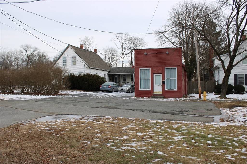 Abington, MA 02351,1353 Washington Street