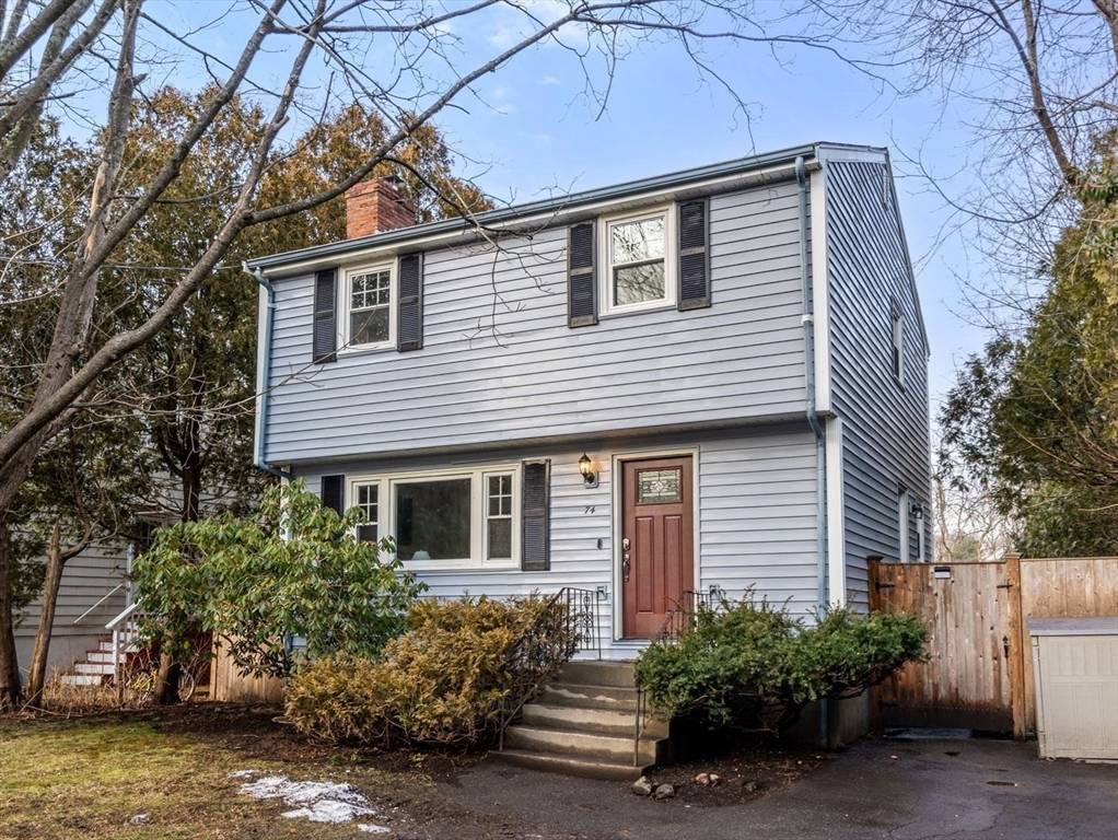 Lexington, MA 02421,74 Grassland St