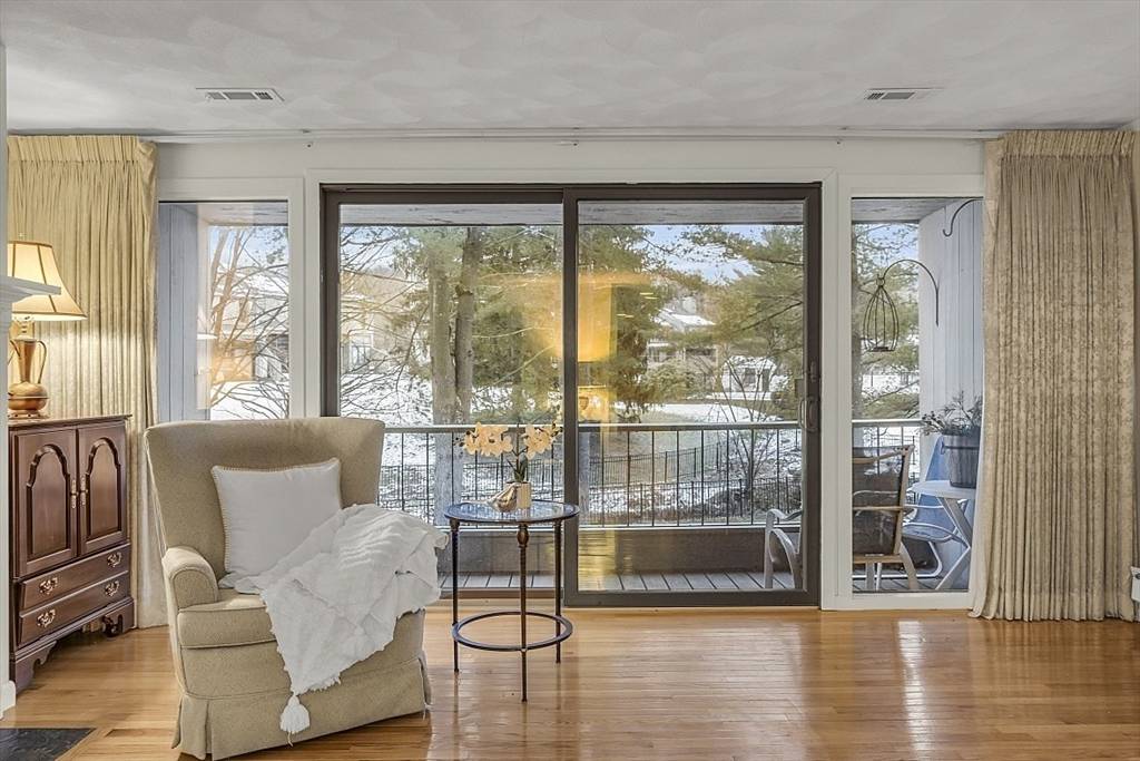 North Andover, MA 01845,72 Mill Pond #72