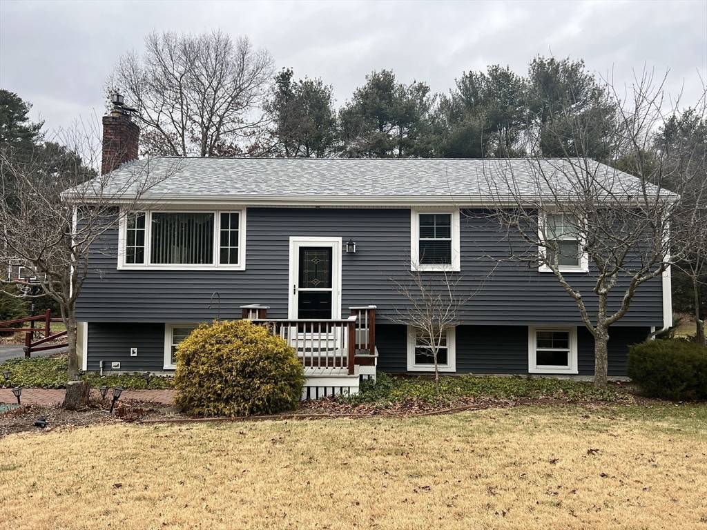 Berkley, MA 02779,94 Myricks Street