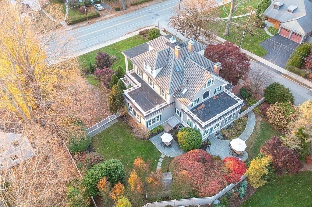 Winchester, MA 01890,319 Main Street & 0 Lawson Rd