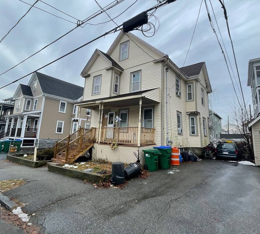 Medford, MA 02155,72 Almont St