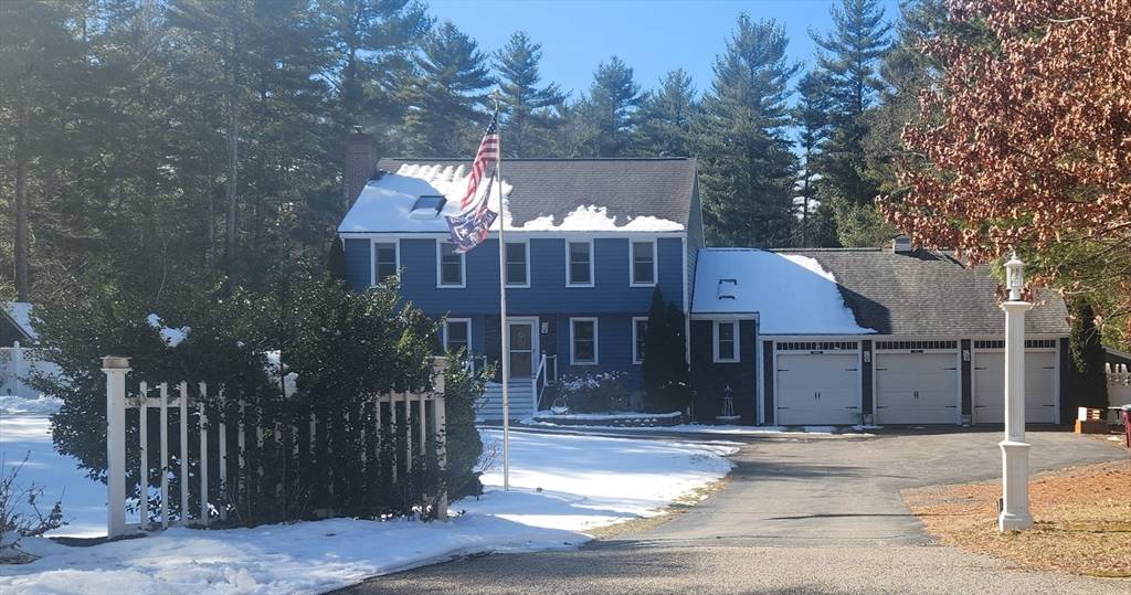 Middleboro, MA 02346,5 Cranberry Cir