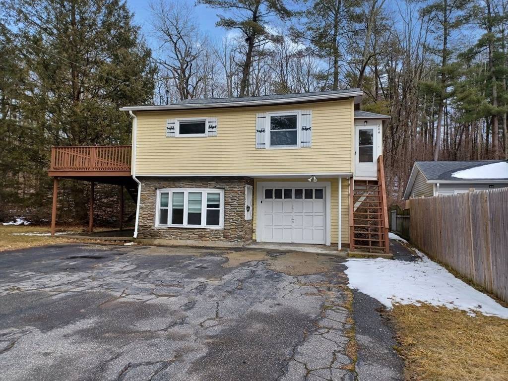 Southbridge, MA 01550,204 Fiske St