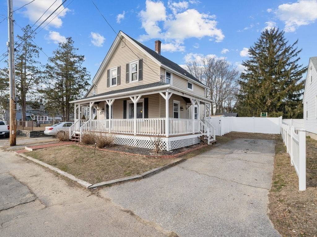 East Providence, RI 02915,70 Hoppin