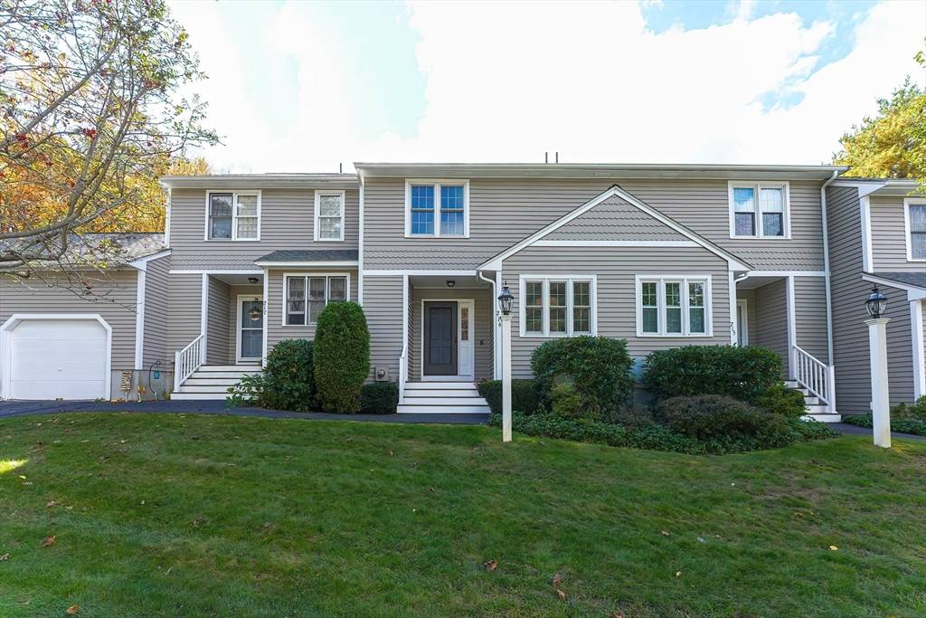 Hopedale, MA 01747,216 Laurelwood Dr #216