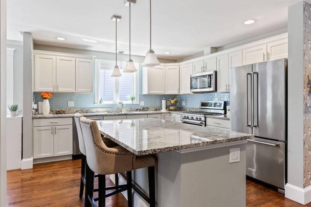 Medford, MA 02155,28 Sherman St #28