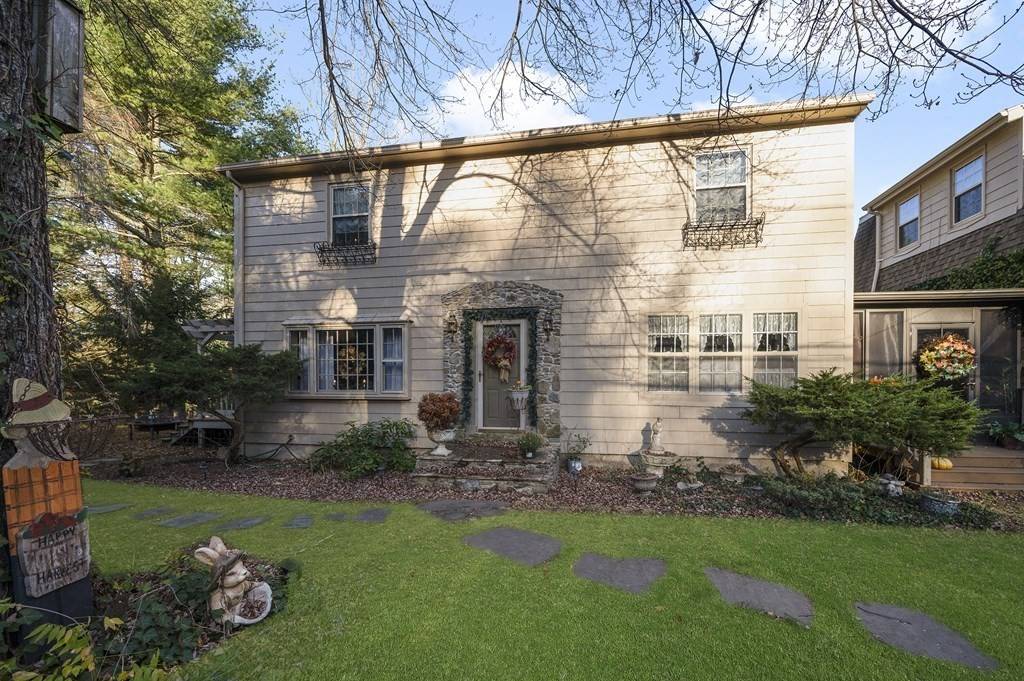 Scituate, RI 02825,64 Carpenter Rd