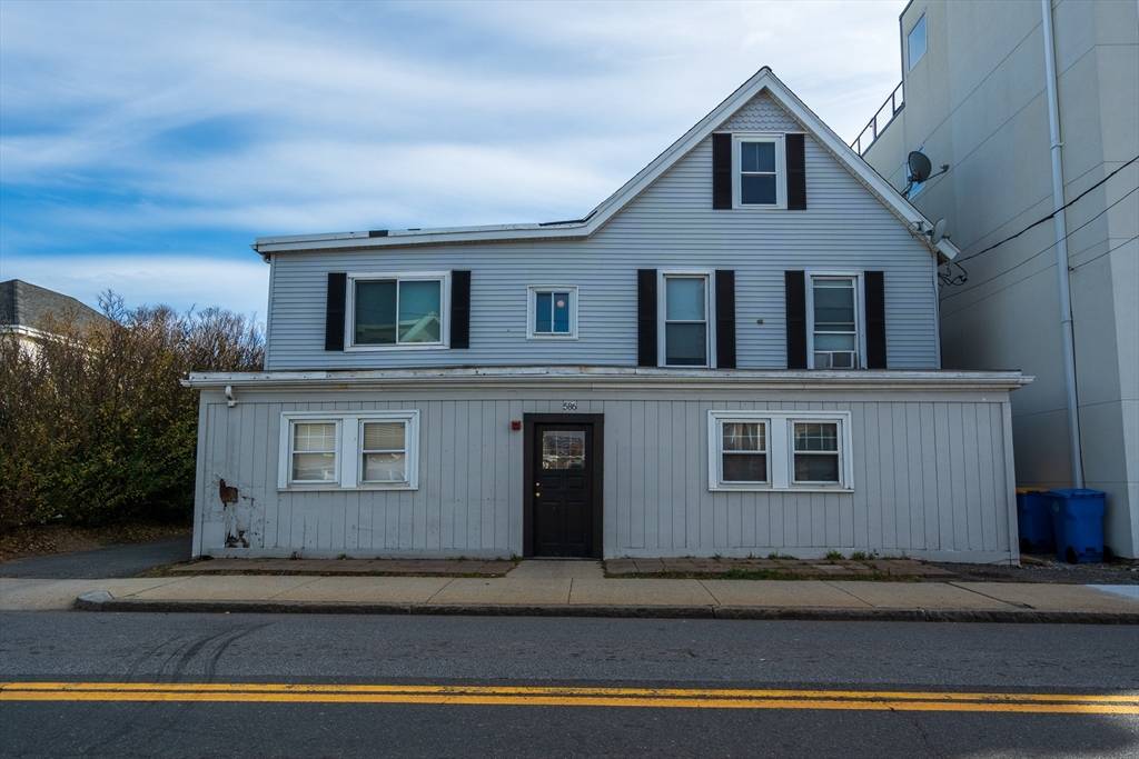 Winthrop, MA 02152,586 Shirley St