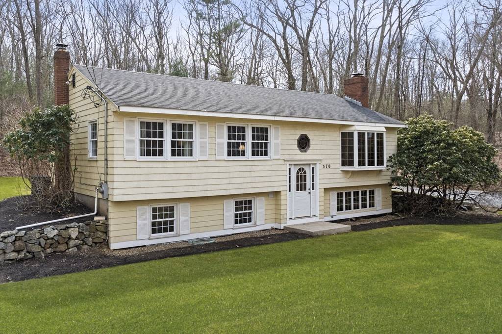 Boxford, MA 01921,370 Ipswich Rd