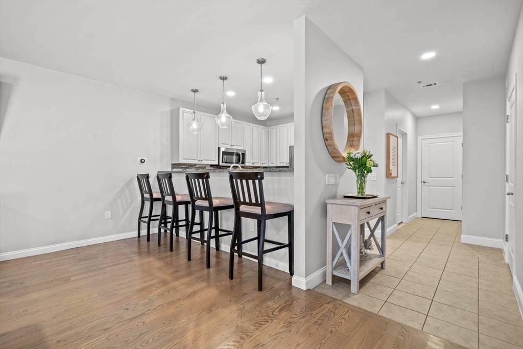 North Andover, MA 01845,1301 Basswood Cir #0