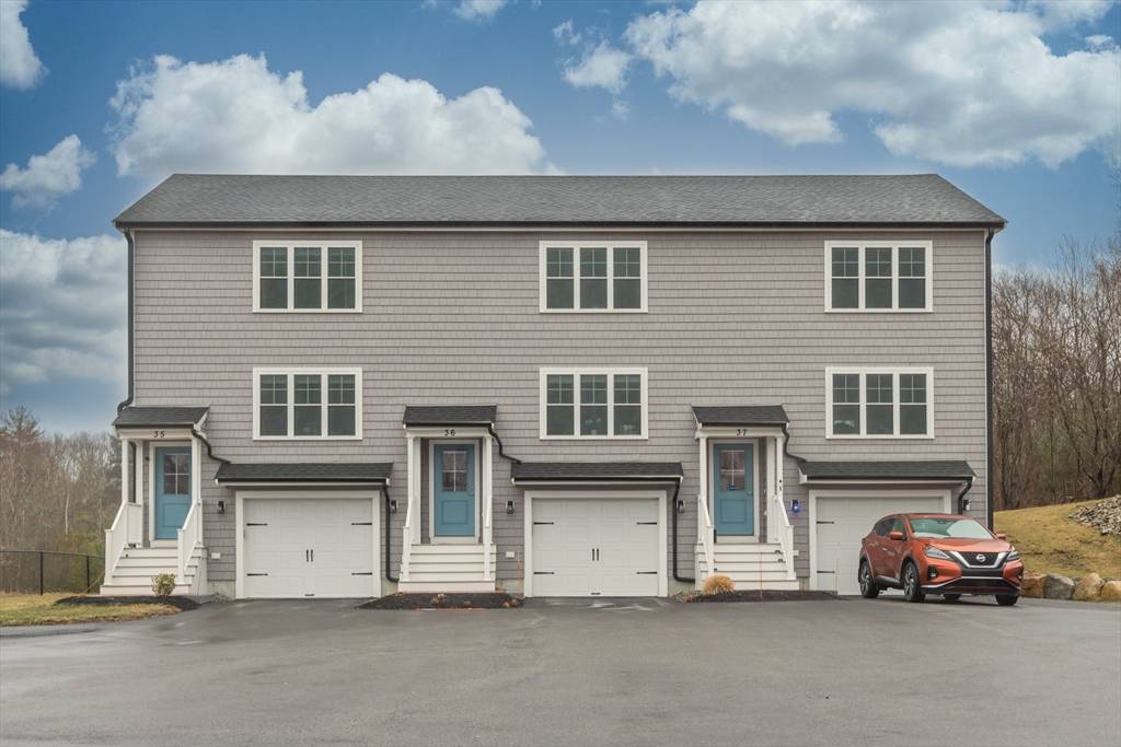 Whitman, MA 02382,55 Plymouth Street #36