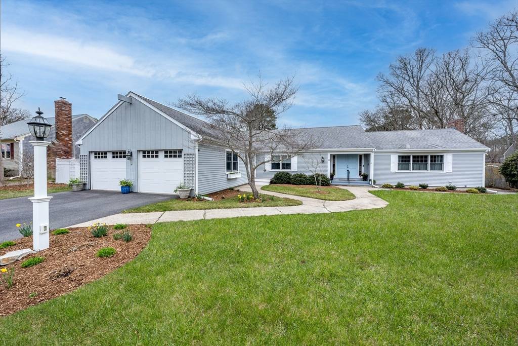 Yarmouth, MA 02675,14 Gannet Rd