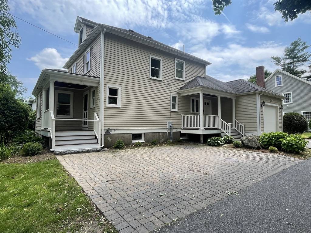 Wellesley, MA 02482,58 Oak Street